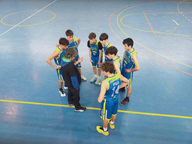 Junior Masculino Municipal CDE Baloncesto Lucero 44-16 ABVO
