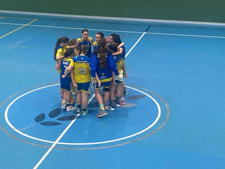 Junior femenino Menesiano 54-43 ABVO