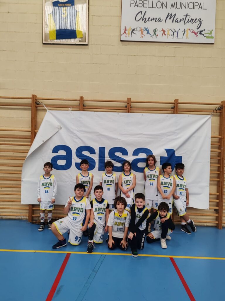Benjamín Masculino ABVO Blanco 43-43 Navalcarnero