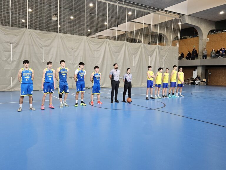 Junior Masculino Estudio 'B' 57-44 ABVO Azul