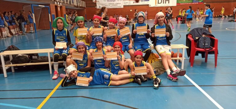 Benjamín Femenino UB Femenino Humanes 15-66 ABVO Azul