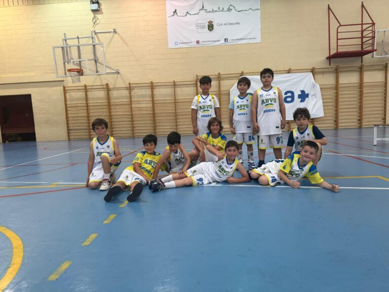 Benjamín Masculino ABVO Blanco 32–45 Majadahonda Azul