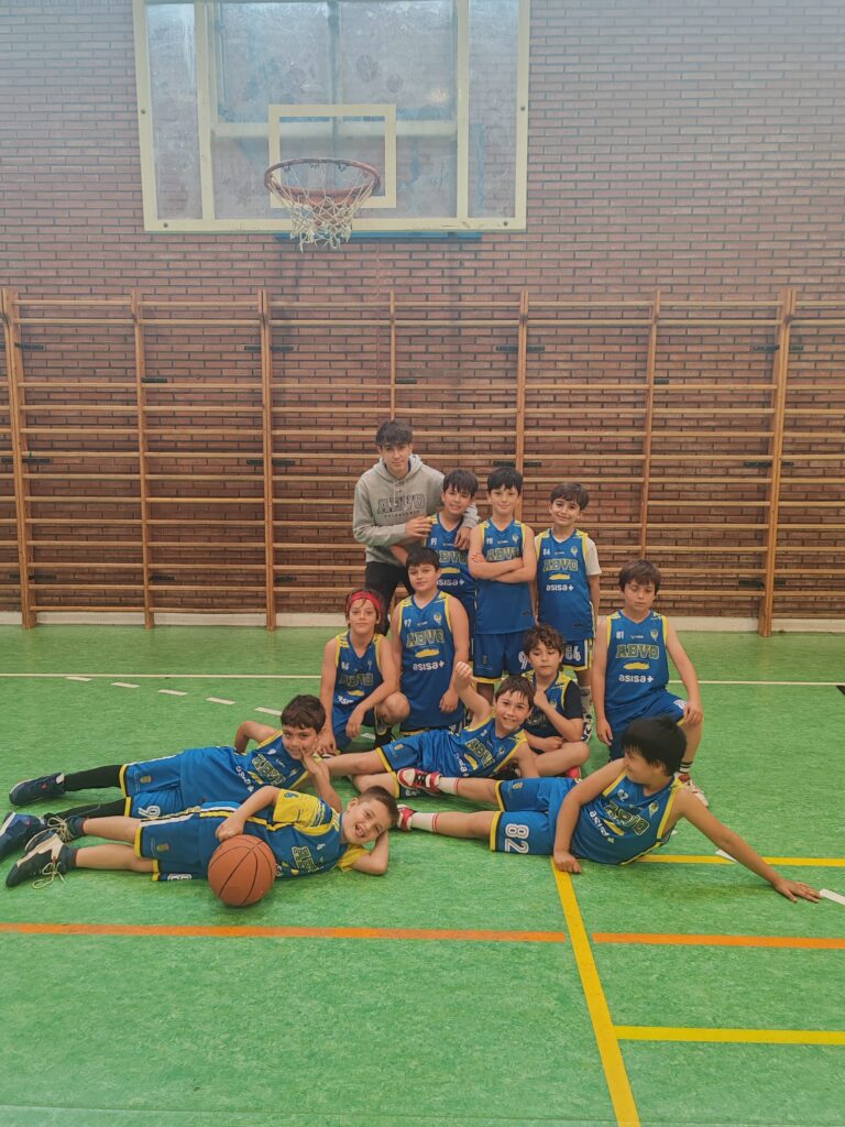 Benjamín Masculino Club Baloncesto Zona Press 35–41 ABVO Blanco